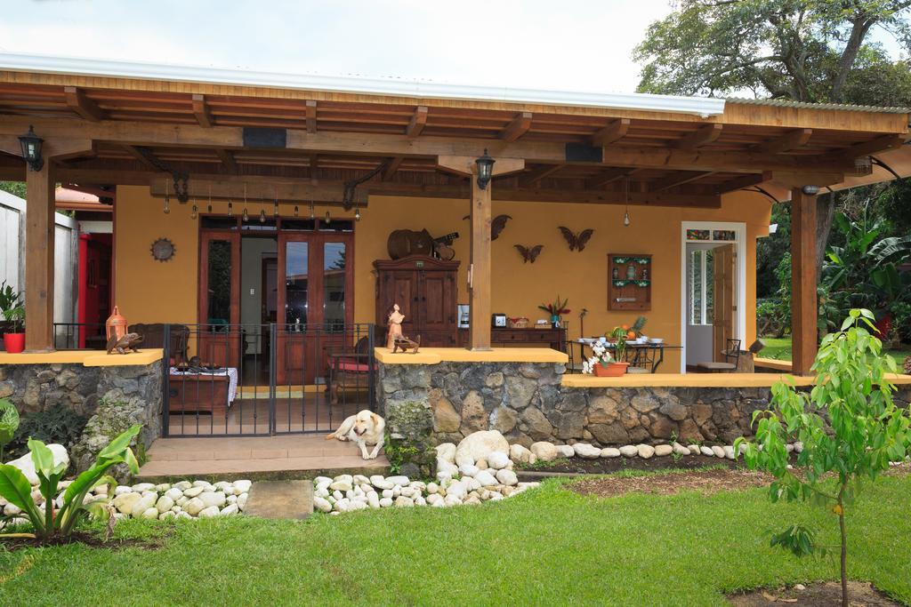 Airport Rio Segundo Studio Bed and Breakfast Alajuela Exterior foto